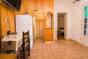 Apartment and Rooms Ive