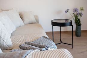 Apartments Doro