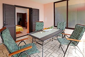 Apartments Doro
