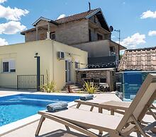 Apartments Neda