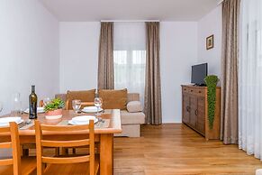 Apartments Mirjana