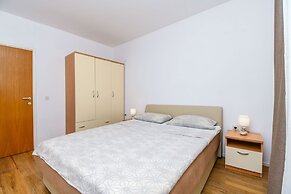 Apartments Mirjana