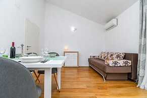 Apartments Mirjana