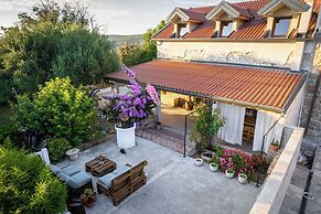House Garden House