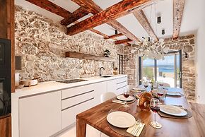 Apartments Beachfront Pebble