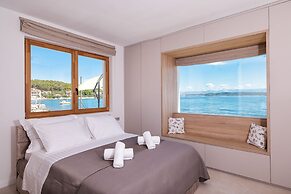 Apartments Beachfront Pebble