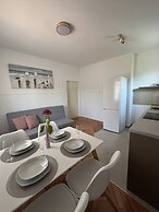 Apartment Mihaela 2