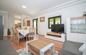 House Nevenka