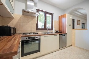 House Nevenka