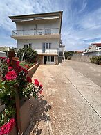 Apartments Raste