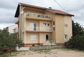Apartments Jolie