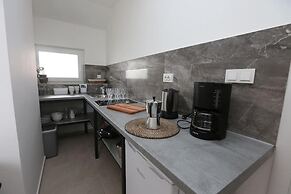 Apartments Jolie