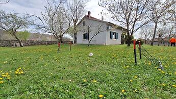 House Anteana
