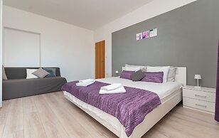 Apartments Zvonko