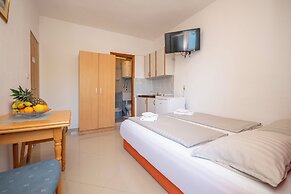 Apartments Zvonko