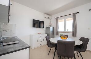 Apartments Zvonko