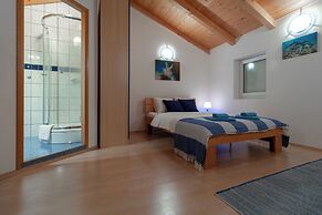 House Punat Residence