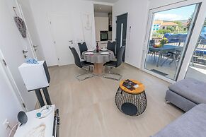 Apartments Lonamare