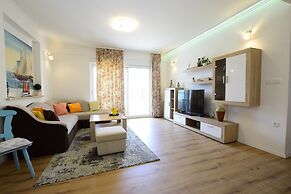 Apartment Adrian