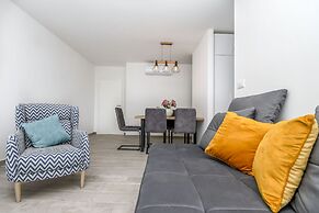 Apartments Castel L