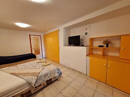 Apartments Dalia