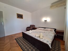 Apartments Dalia