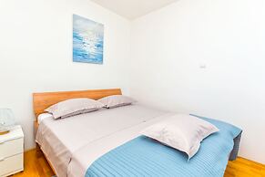 Apartment Tino