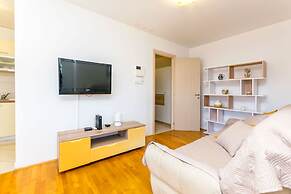 Apartment Tino