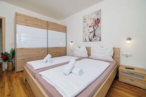 Apartments Villa Ivka