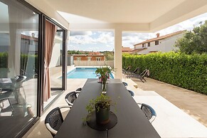Villa Keke