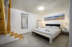 House Miha