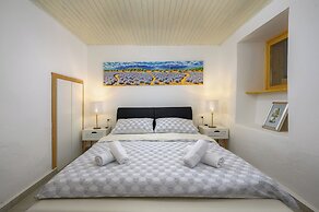 House Miha