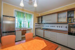 Apartments Hari