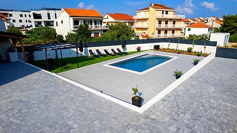 House Villa Luni