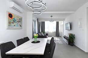 House Villa Luni