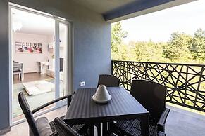 House Cetiri Hrasta