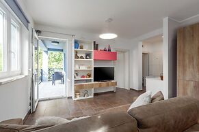 House Cetiri Hrasta