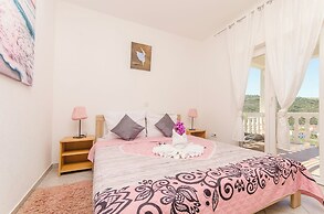 Apartments Nedi