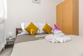 Apartments Nedi