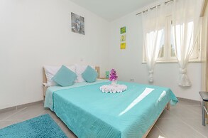 Apartments Nedi