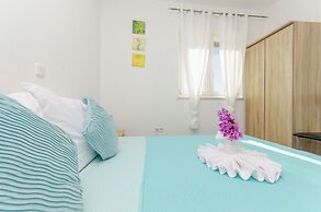 Apartments Nedi