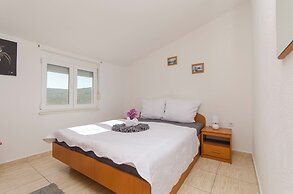 Apartments Nedi