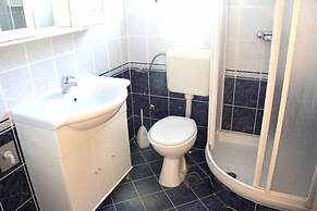 Apartment Milat
