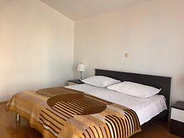 Apartment Milat