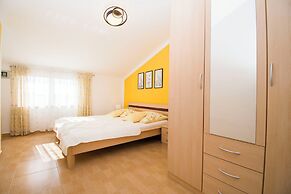 Apartments Milenko