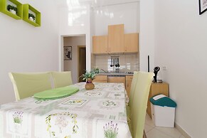 Apartments Milenko