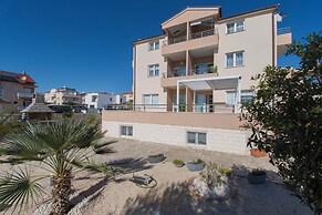 Apartments Milenko