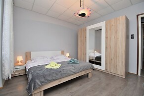Apartment Kumi
