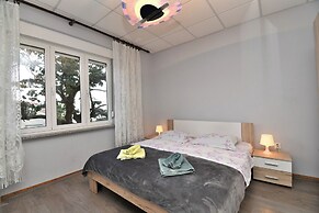 Apartment Kumi