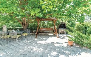 House Back to Nature